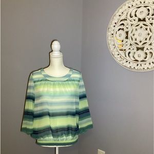 Chico’s Size 1 Ladies Sheer Top w/ 3/4 sleeve